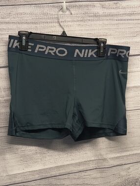 Nike Women's Pro Mid-Rise Shine Shorts 3 in Size XL